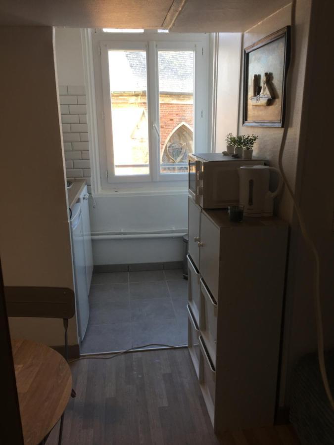 Studette Tiny House De L Eglise 12 M2 Apartment Ault Exterior photo