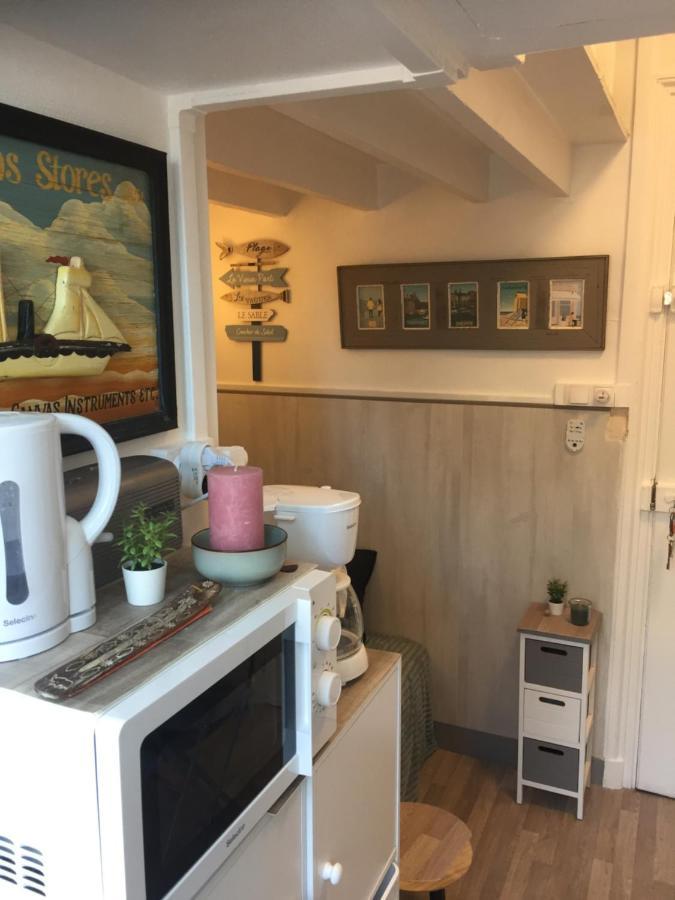 Studette Tiny House De L Eglise 12 M2 Apartment Ault Exterior photo